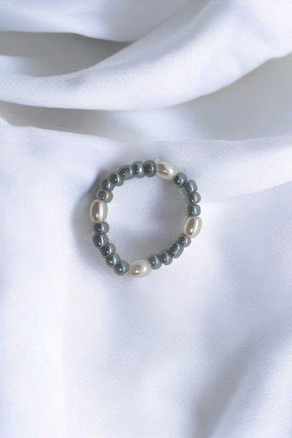 Elastieken ring met parels 